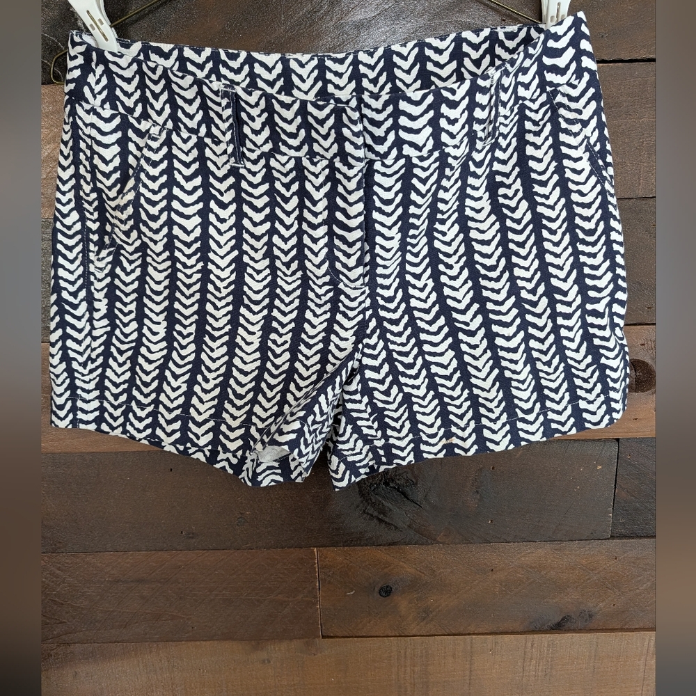 Kenar High Waist Navy and White Chevron Shorts Size 2